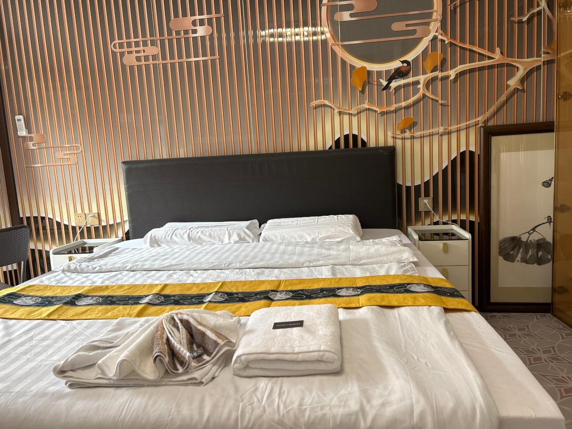 Mina 美景公寓酒店 Pattaya Extérieur photo